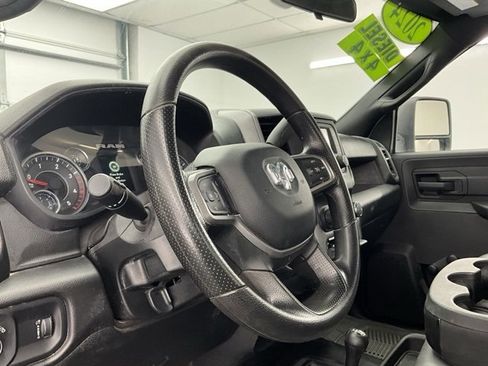 Used 2024 RAM 3500 Tradesman image 14
