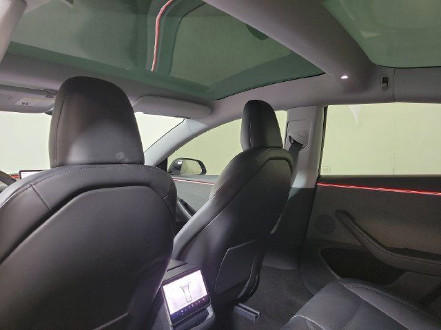 Used 2024 Tesla Model 3 Long Range RWD image 29