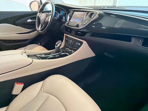Used 2018 Buick Envision Preferred FWD image 23