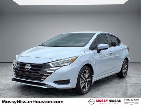 New 2025 Nissan Versa SV w/ Trunk Package image 4