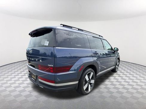 Used 2025 Hyundai Santa Fe Limited FWD image 5
