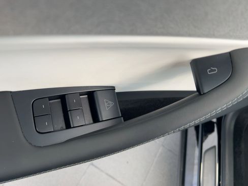 Used 2026 Tesla Model Y AWD image 13