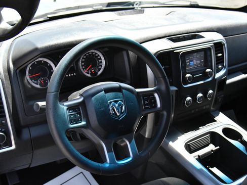 Used 2023 RAM 1500 Warlock AWD/4WD image 16
