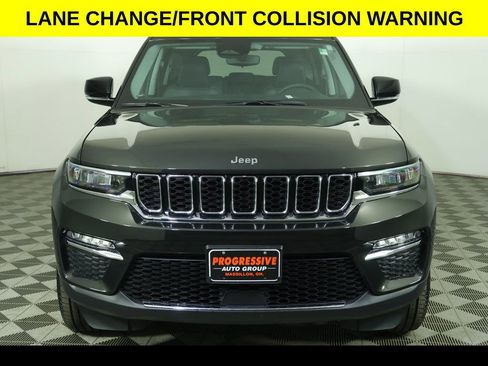 Used 2023 Jeep Grand Cherokee Limited image 14