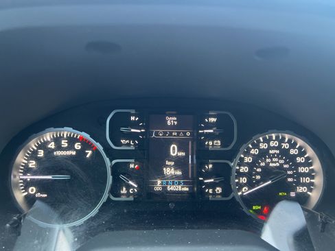 Used 2021 Toyota Tundra Limited w/ Limited Premium Package image 36