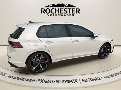 New 2025 Volkswagen GTI SE image 10