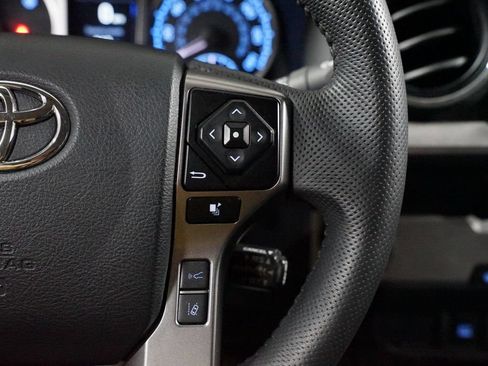 Used 2023 Toyota Tacoma SR5 RWD image 14