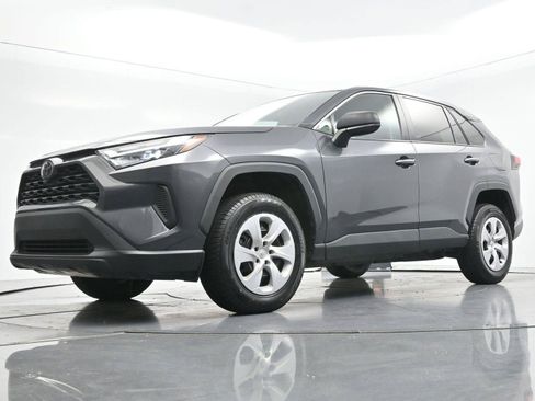 Used 2024 Toyota RAV4 LE FWD image 43