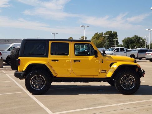 Used 2021 Jeep Wrangler Unlimited Sport AWD/4WD image 4