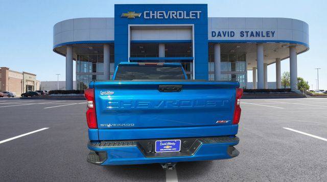 Used 2024 Chevrolet Silverado 1500 RST AWD/4WD image 7