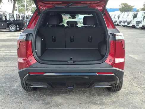 New 2027 Chevrolet Equinox RS FWD image 12