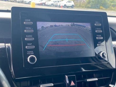 Used 2023 Toyota Camry SE image 10