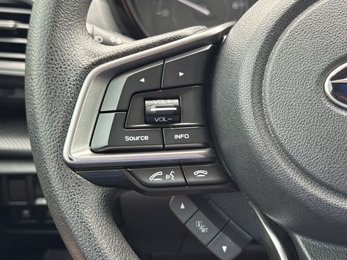 Certified 2021 Subaru Crosstrek 2.0i image 14