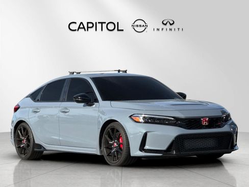 Used 2024 Honda Civic Type R image 7