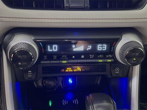 Used 2024 Toyota RAV4 XLE w/ Convenience Package image 26