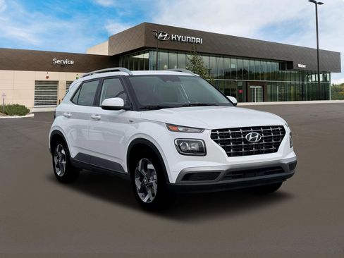 New 2026 Hyundai Venue SEL image 12