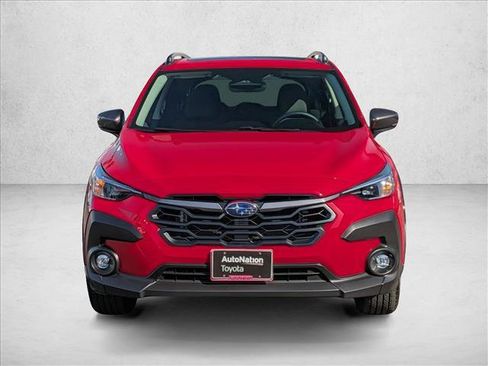 Used 2024 Subaru Crosstrek 2.0i Premium AWD/4WD image 2