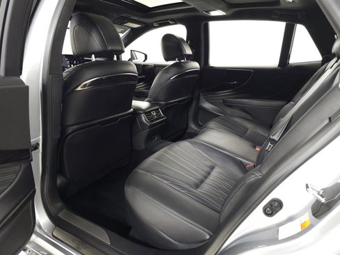 Certified 2023 Lexus LS 500 AWD w/ Luxury Package image 32