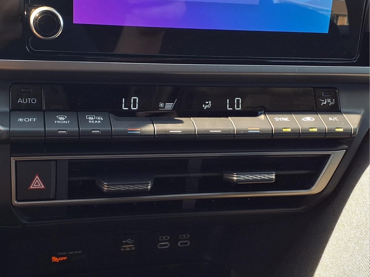 Used 2026 Toyota Camry LE w/ Convenience Package FWD image 15
