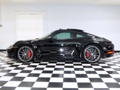 Used 2020 Porsche 911 GT3 RS image 6