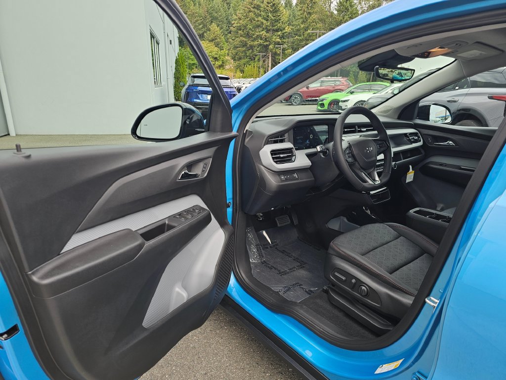 New 2027 Chevrolet Bolt RS w/ Technology Package FWD image 23