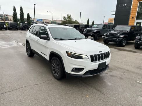 Used 2021 Jeep Cherokee Latitude Lux 80th Anniv w/ Quick Order Package 26U 80TH AWD/4WD image 30