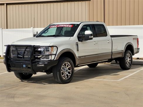 Used 2022 Ford F250 King Ranch w/ King Ranch Ultimate Package image 3