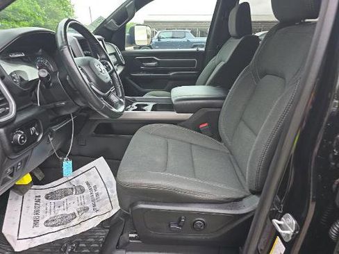 Used 2020 RAM 1500 Big Horn AWD/4WD image 5