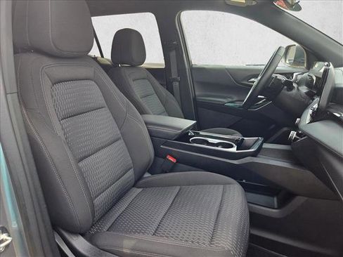 Used 2025 Chevrolet Equinox LT AWD/4WD image 21