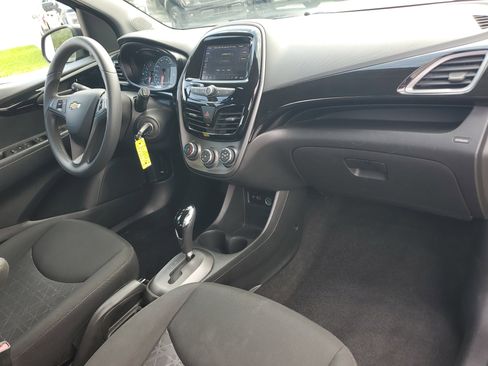 Used 2021 Chevrolet Spark LT image 17