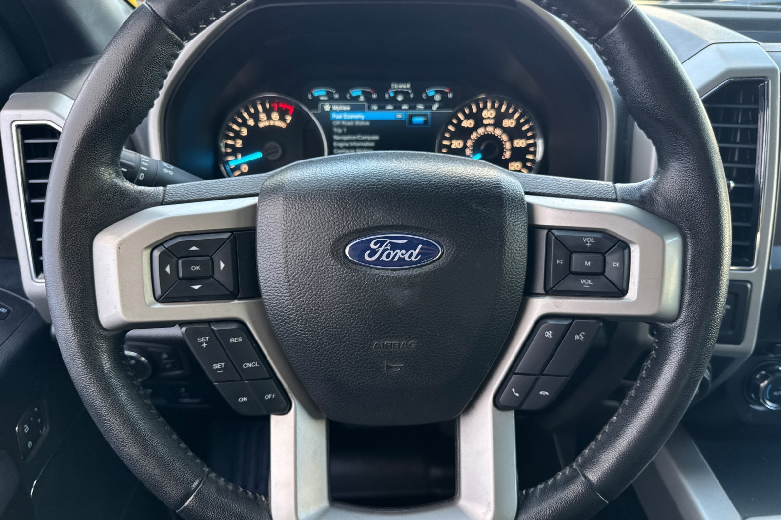 Certified 2018 Ford F150 Lariat RWD image 22