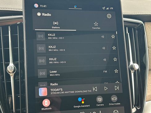New 2026 Volvo XC90 B6 Plus image 16