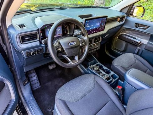 Used 2025 Ford Maverick XL image 5