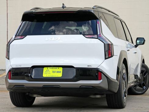 Used 2026 Kia EV9 GT-Line AWD/4WD image 5