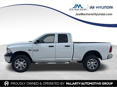 Used 2018 RAM 1500 ST w/ SXT Appearance Group AWD/4WD image 2