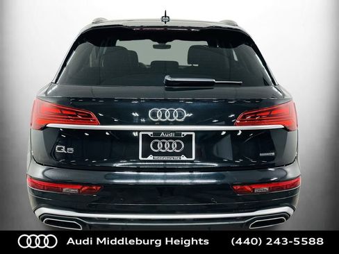 Certified 2023 Audi Q5 2.0T Premium w/ Convenience Package image 8