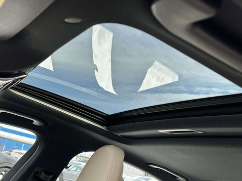 Used 2023 Mercedes-Benz C 300 4MATIC Sedan image 19