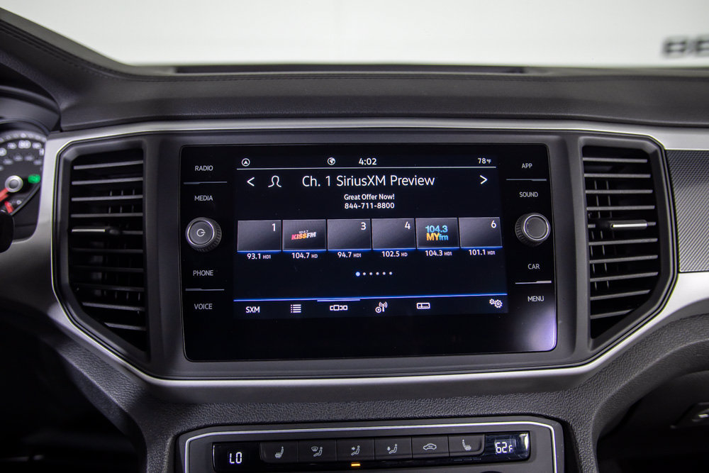 Used 2021 Volkswagen Atlas Cross Sport SE w/ V6 Towing Package FWD image 27