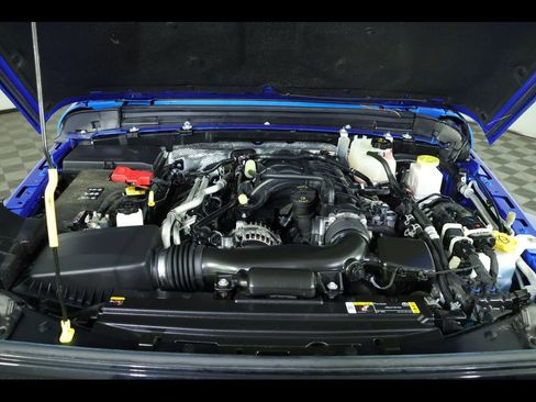 Used 2024 Jeep Gladiator Sport image 15