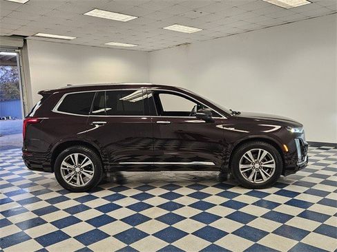 Certified 2021 Cadillac XT6 Premium Luxury image 11