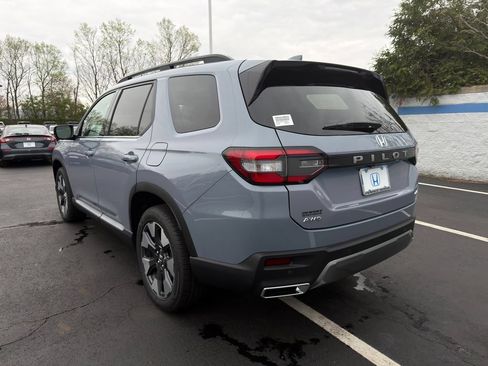 Used 2026 Honda Pilot Elite image 3