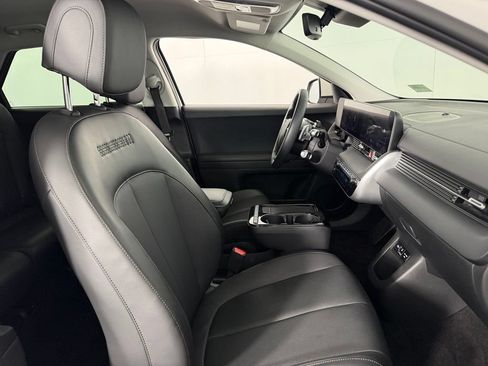 Used 2025 Hyundai Ioniq 5 SEL RWD image 33