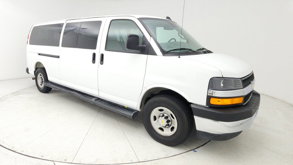 Used 2025 Chevrolet Express 3500 LT w/ LT Preferred Equipment Group RWD image 1