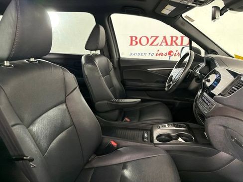 Used 2022 Honda Passport EX-L image 16