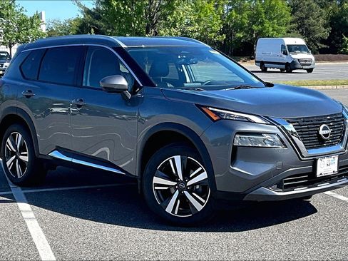 Used 2023 Nissan Rogue SL AWD/4WD image 33