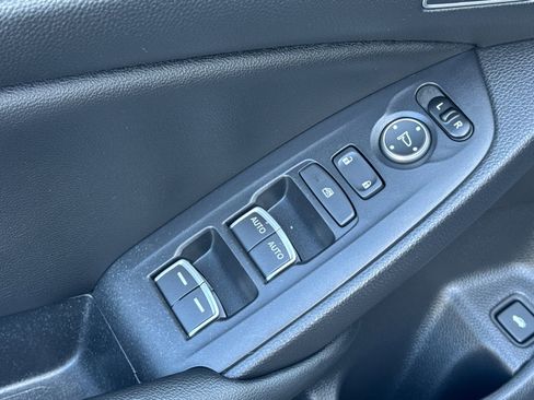 Used 2020 Honda Accord EX-L image 11