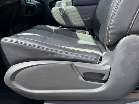 Used 2018 Nissan Titan S RWD image 13