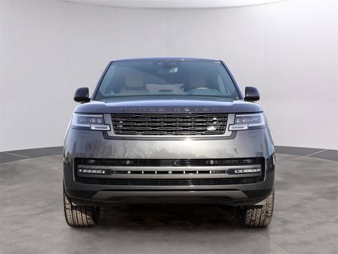 New 2026 Land Rover Range Rover Long Wheelbase SE image 2