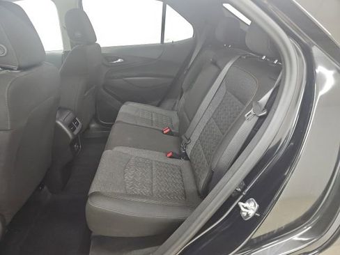 Used 2024 Chevrolet Equinox LT FWD image 3