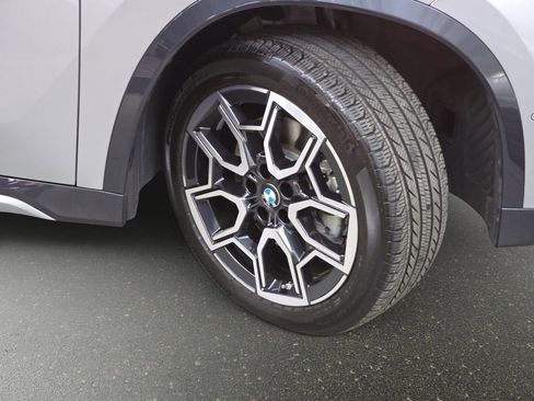 Used 2025 BMW X1 xDrive28i w/ Premium Package AWD/4WD image 33